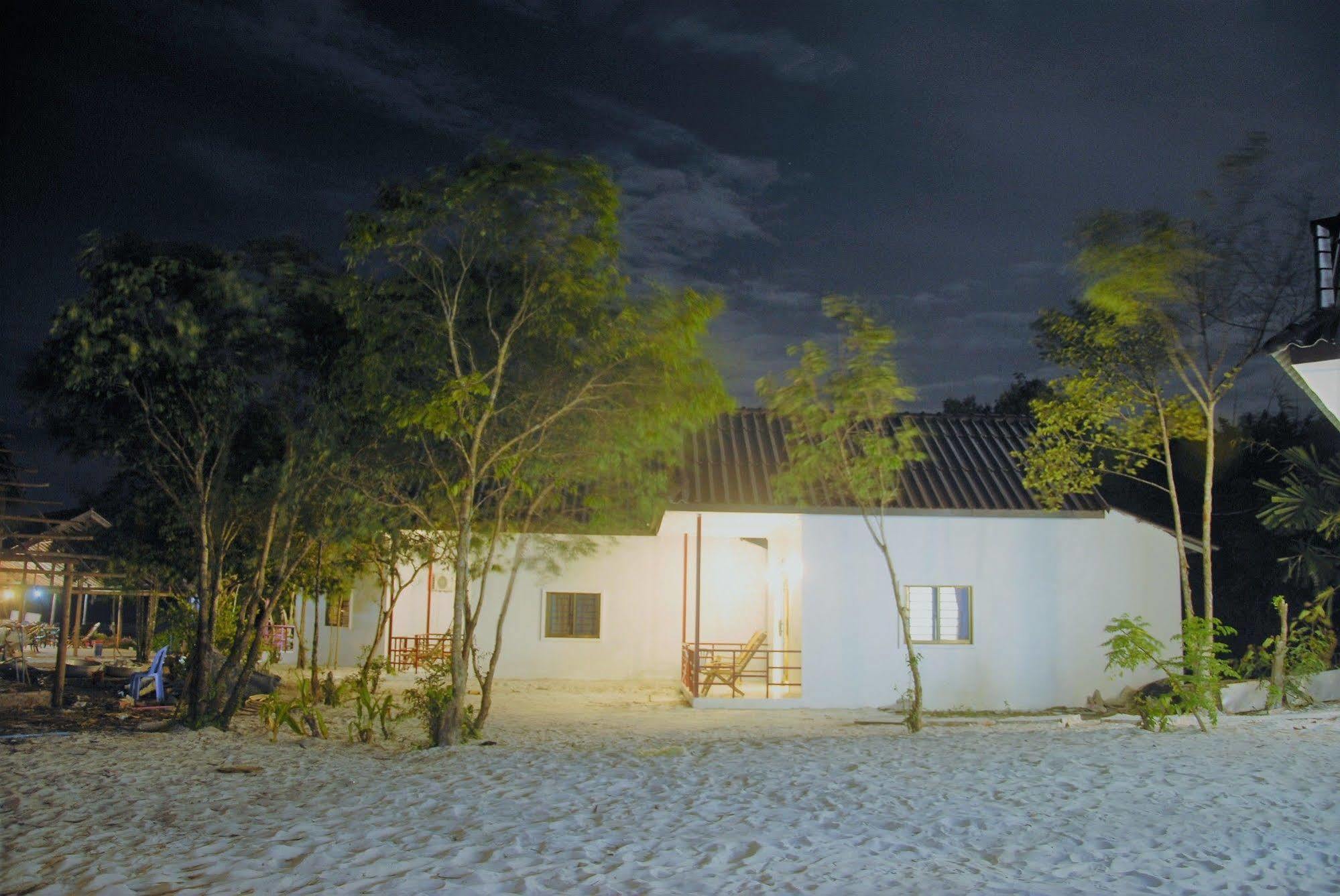 Home Stay Resort 高龙撒冷岛 外观 照片